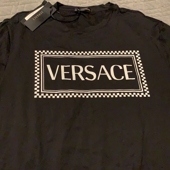 Versace T-shirt - Picture 4 of 9